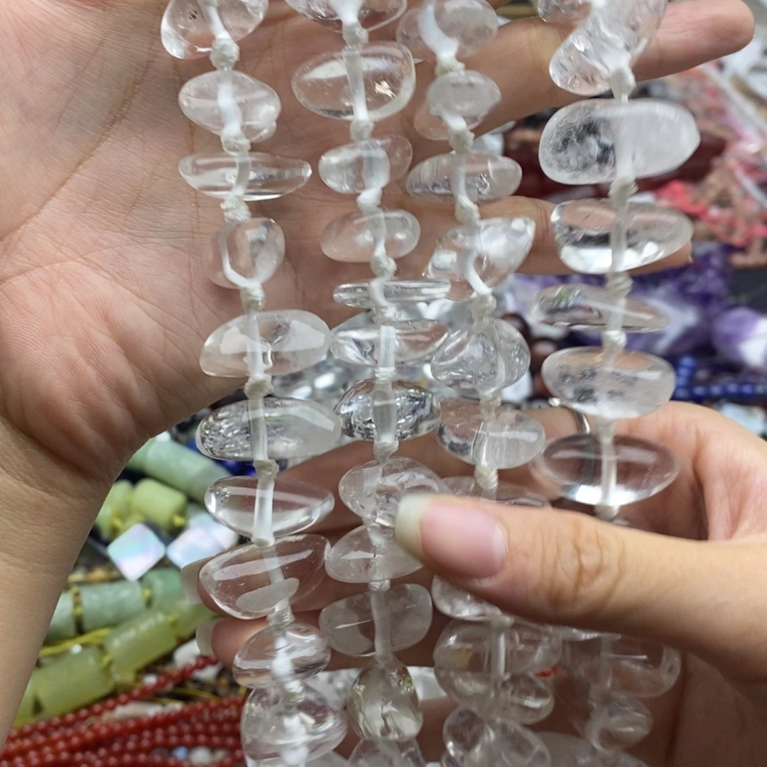 玛瑙/玉髓未镶嵌珠宝半成品一条纯天然白水晶不规则大卡