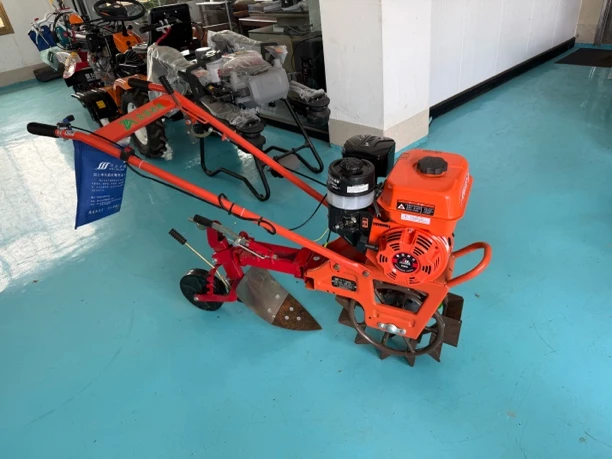 独轮扣半犁犁田机