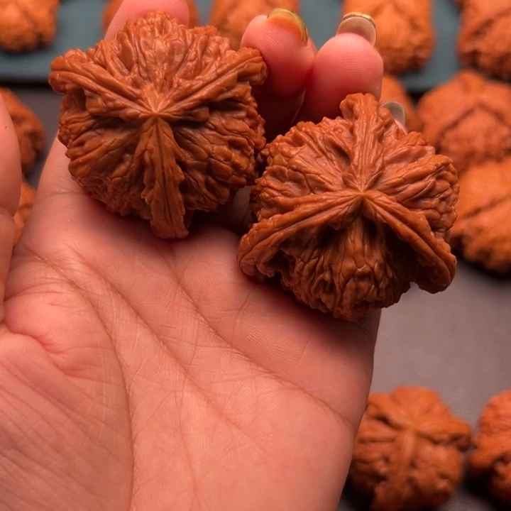 1***6文玩核桃吊坠888888888