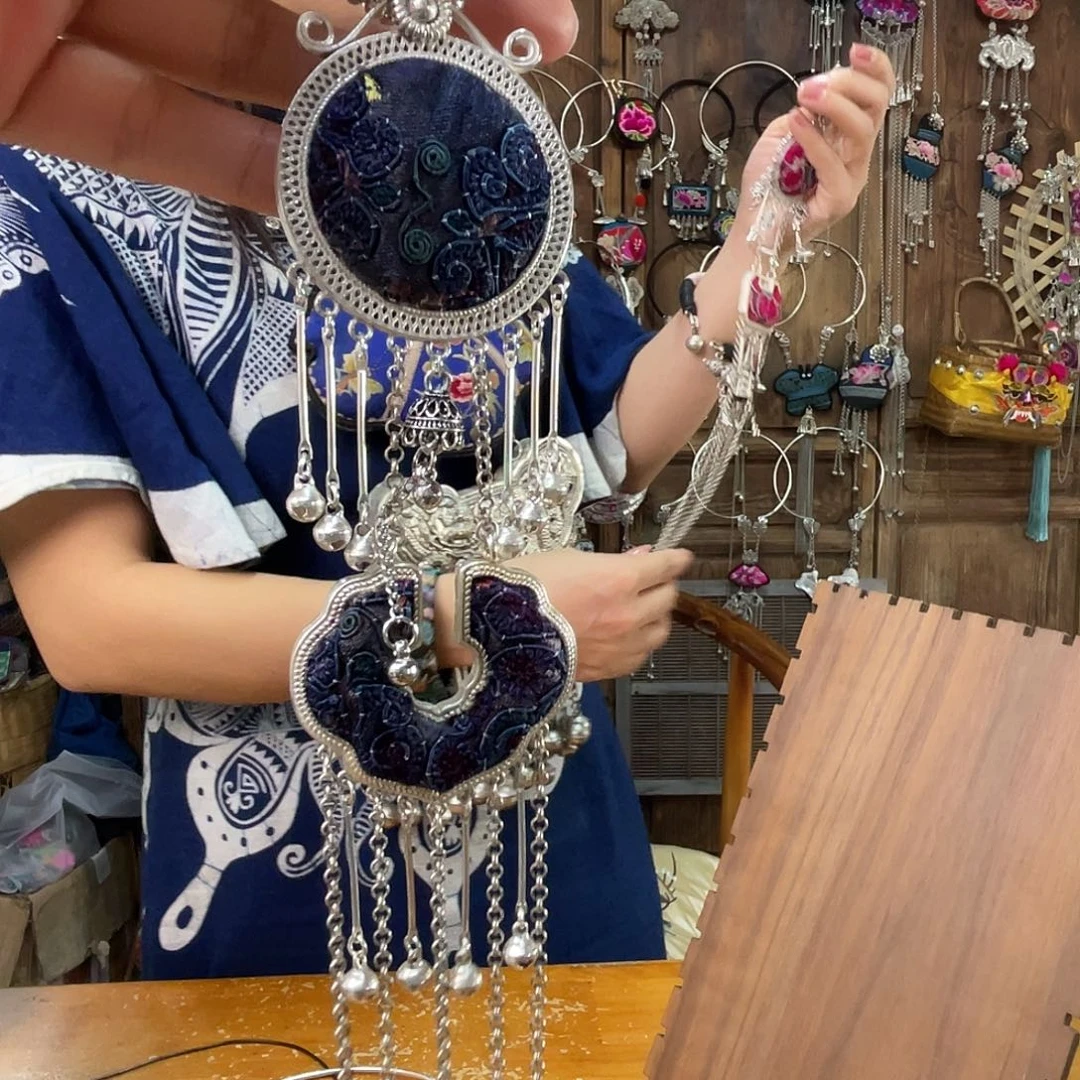 花岗石铁合金项链