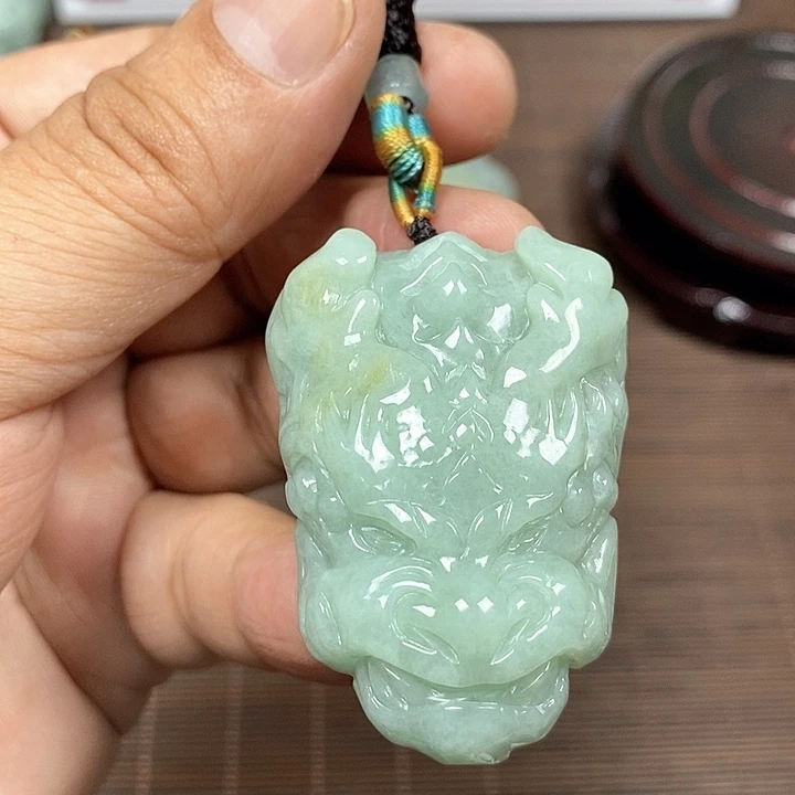 颈饰未镶嵌翡翠天然翡翠玉A货配证书