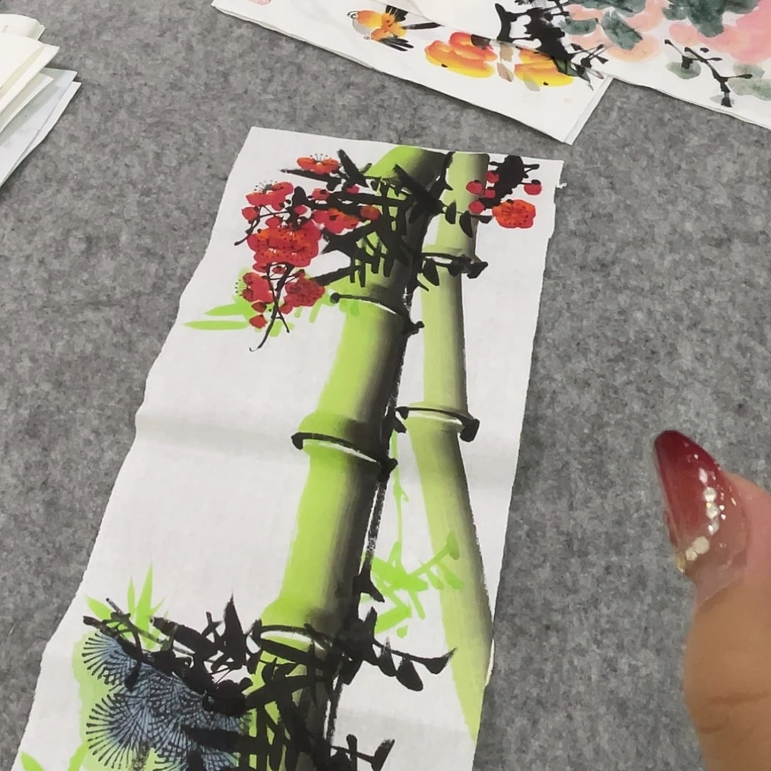 国画纯手绘的花鸟山水
