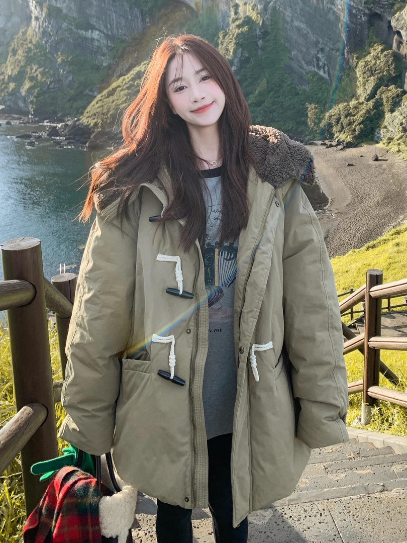 连帽羽绒服90白鸭绒牛角扣设计时尚牛角扣女装中长款保暖拼接外套