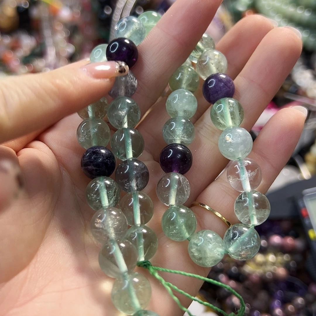 玛瑙/玉髓合金珠宝半成品卡10彩莹石。一条