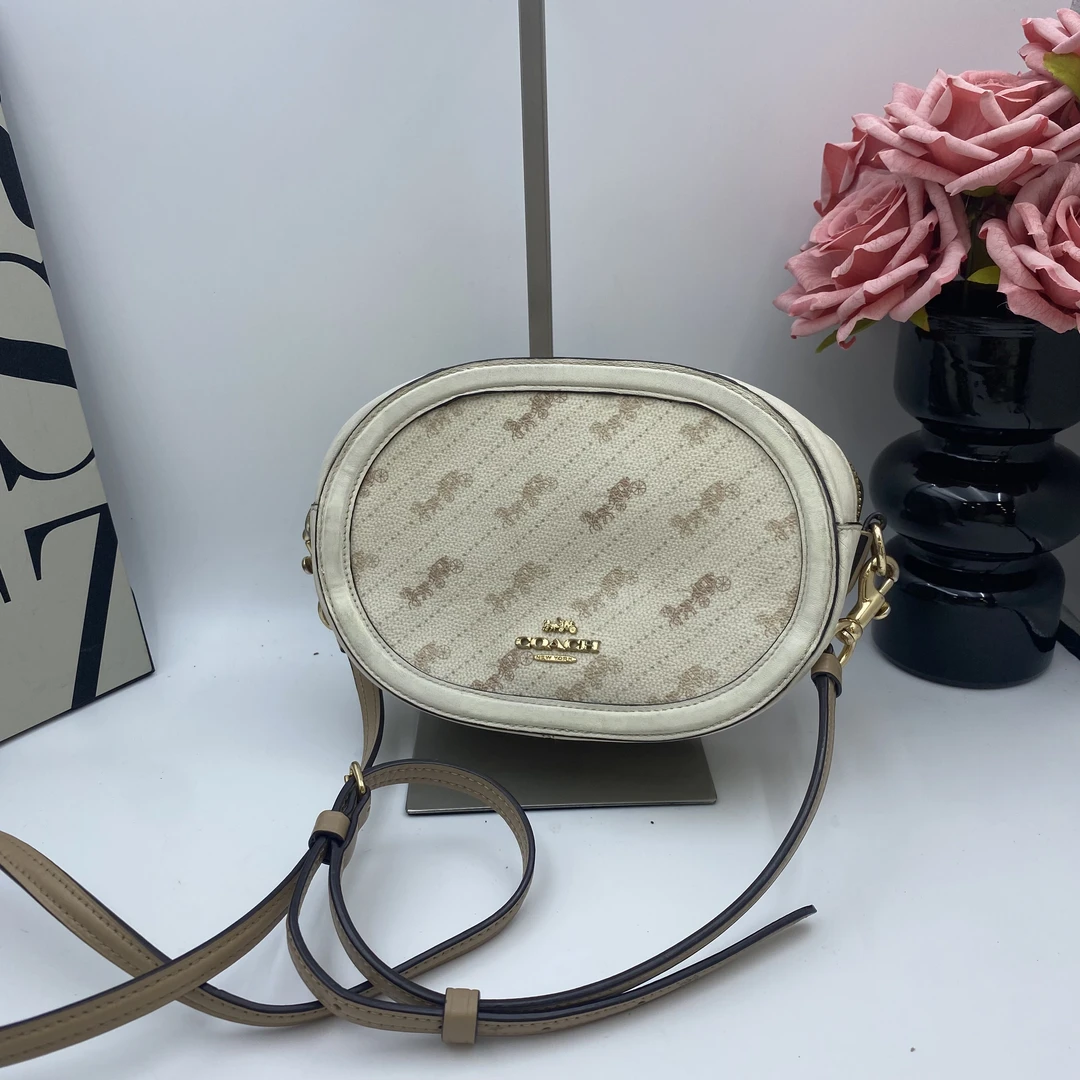 95新 COACH/蔻驰 17312斜挎包