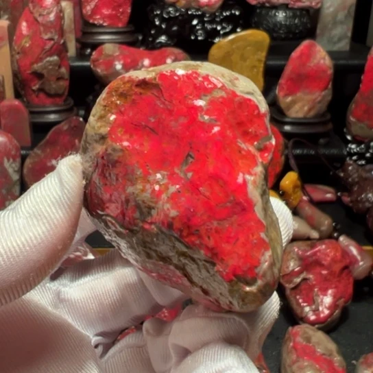 昌化鸡血石原石手把