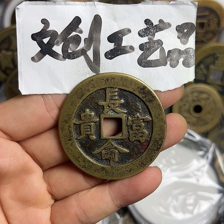 ?***现代文创工艺品