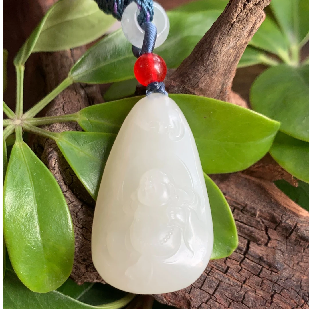 天然新疆和田玉白玉弥勒佛精品雕刻白色时尚精雕精美