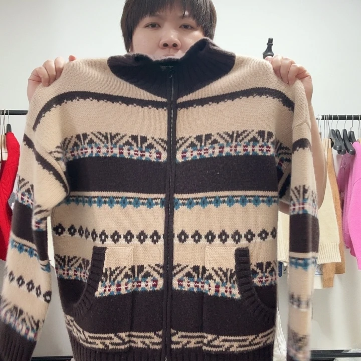开衫。