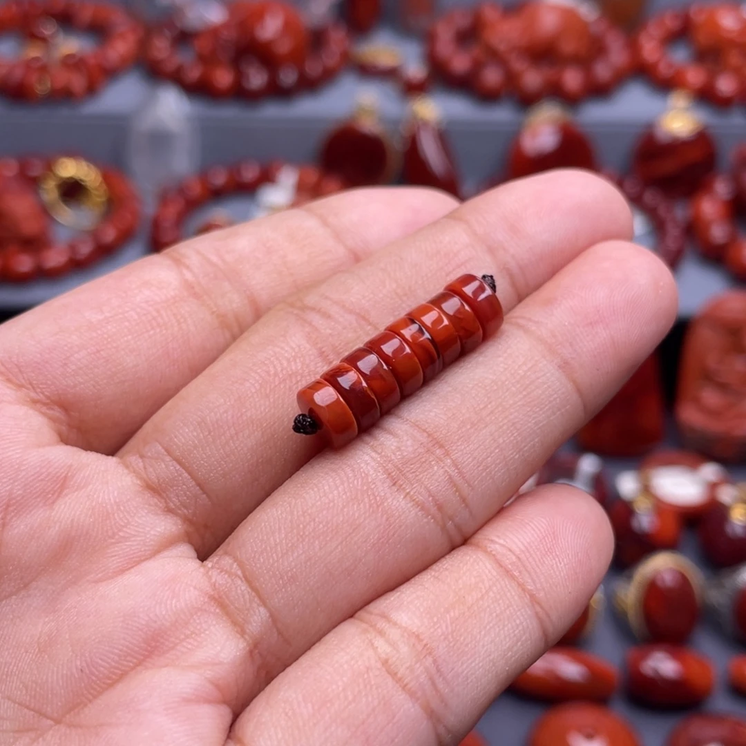南红玛瑙未镶嵌珠宝奇石耳钉7mm