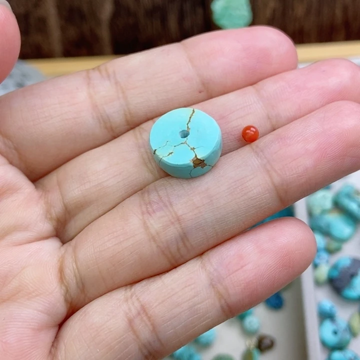 南红玛瑙未镶嵌珠宝奇石