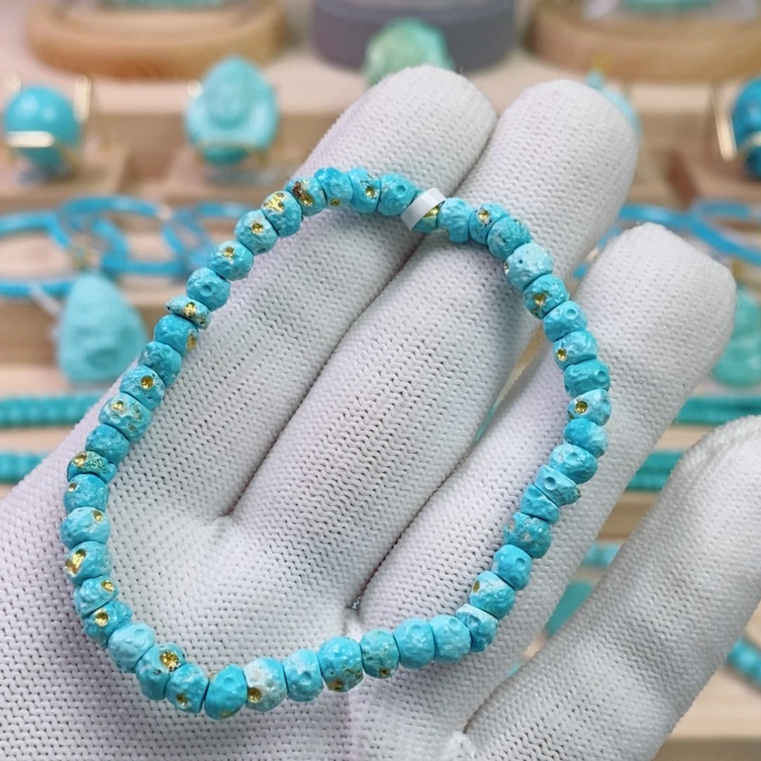 绿松石未镶嵌珠宝奇石