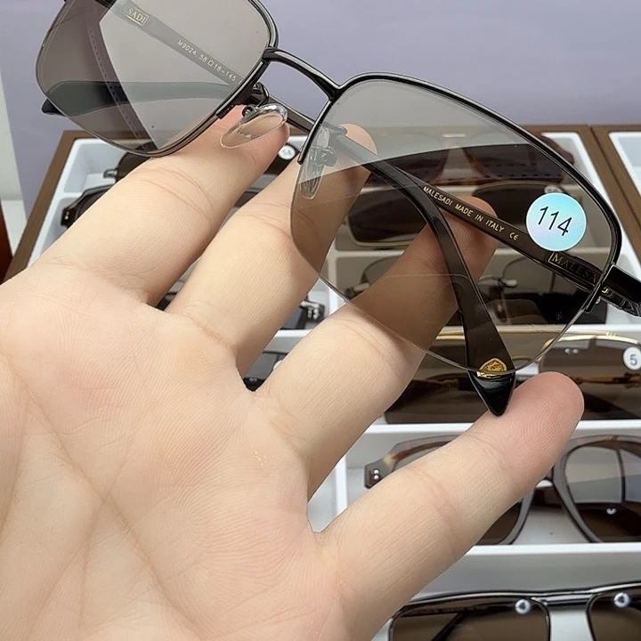 方款天然水晶石头镜，满水