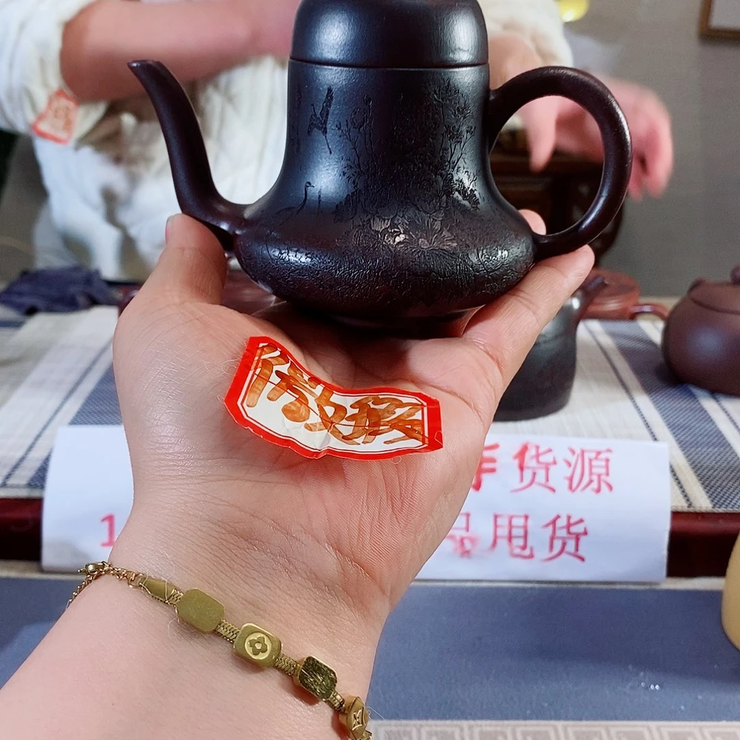 紫砂茶壶宜兴紫砂壶在哪里上班