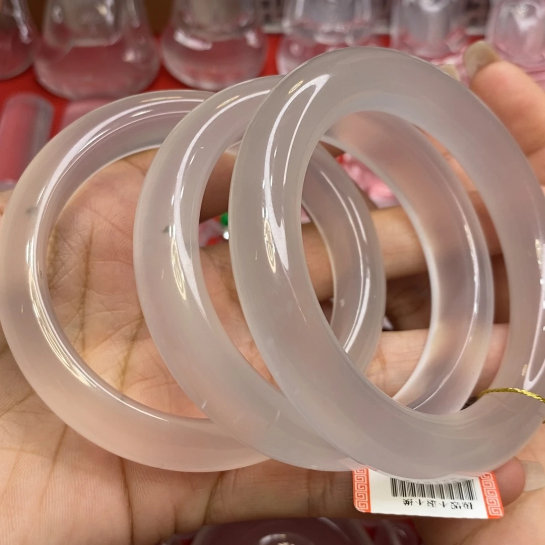 H***Z石英质玉未镶嵌手镯