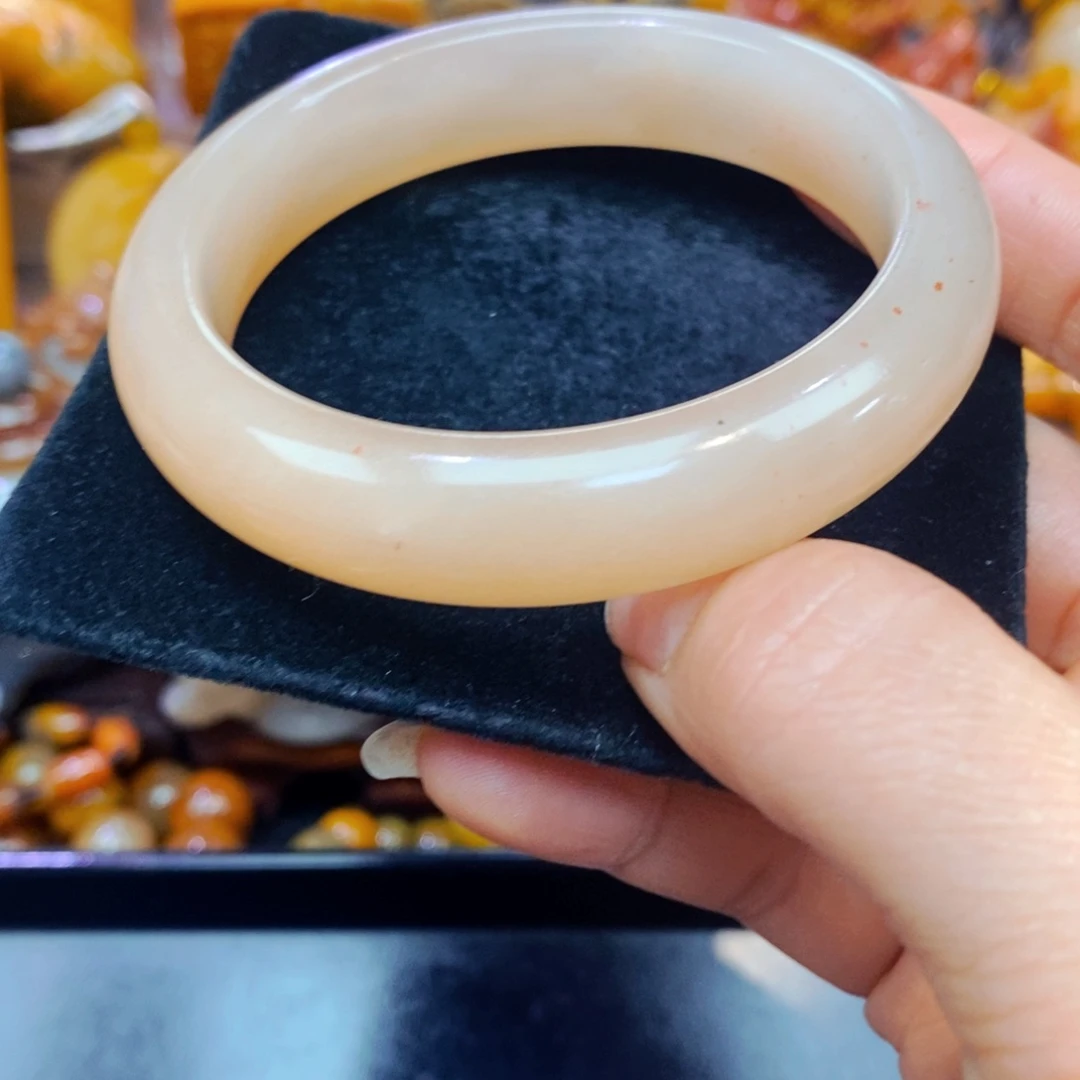 未镶嵌石英质玉（黄龙玉）吊坠(不含链)