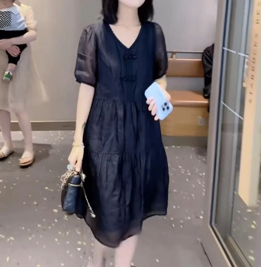 连衣裙女2025夏季新款气质国风V领显瘦时尚洋气盘扣荷叶边a字裙女