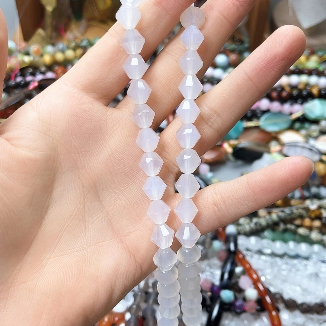 玛瑙/玉髓未镶嵌珠宝半成品卡10白玛瑙飞碟一条