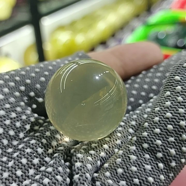 未镶嵌黄晶摆件天然水晶球