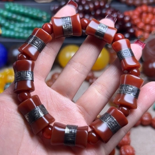 玛瑙/玉髓颈饰未镶嵌