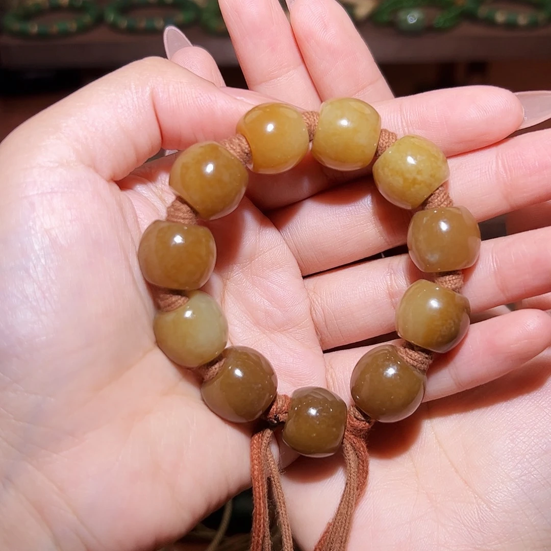 元***峥和田玉未镶嵌颈饰