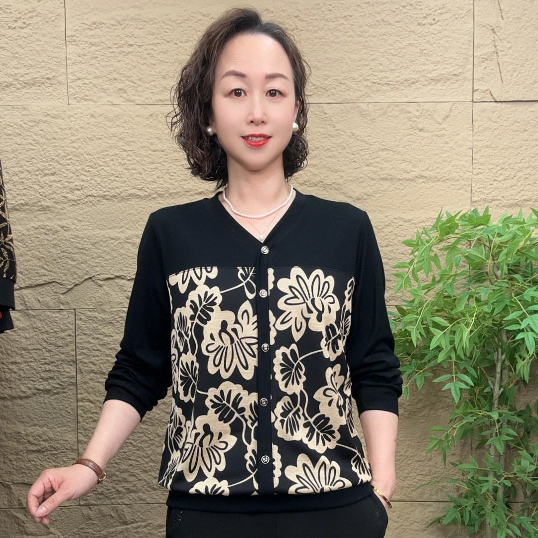 妈妈装时尚流行秋装气质宽松女装欧若拉独特漂亮女士秋季V领长袖