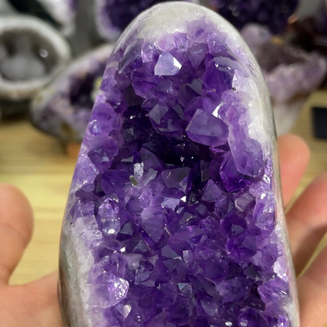 紫晶大型摆件（非配饰）未镶嵌