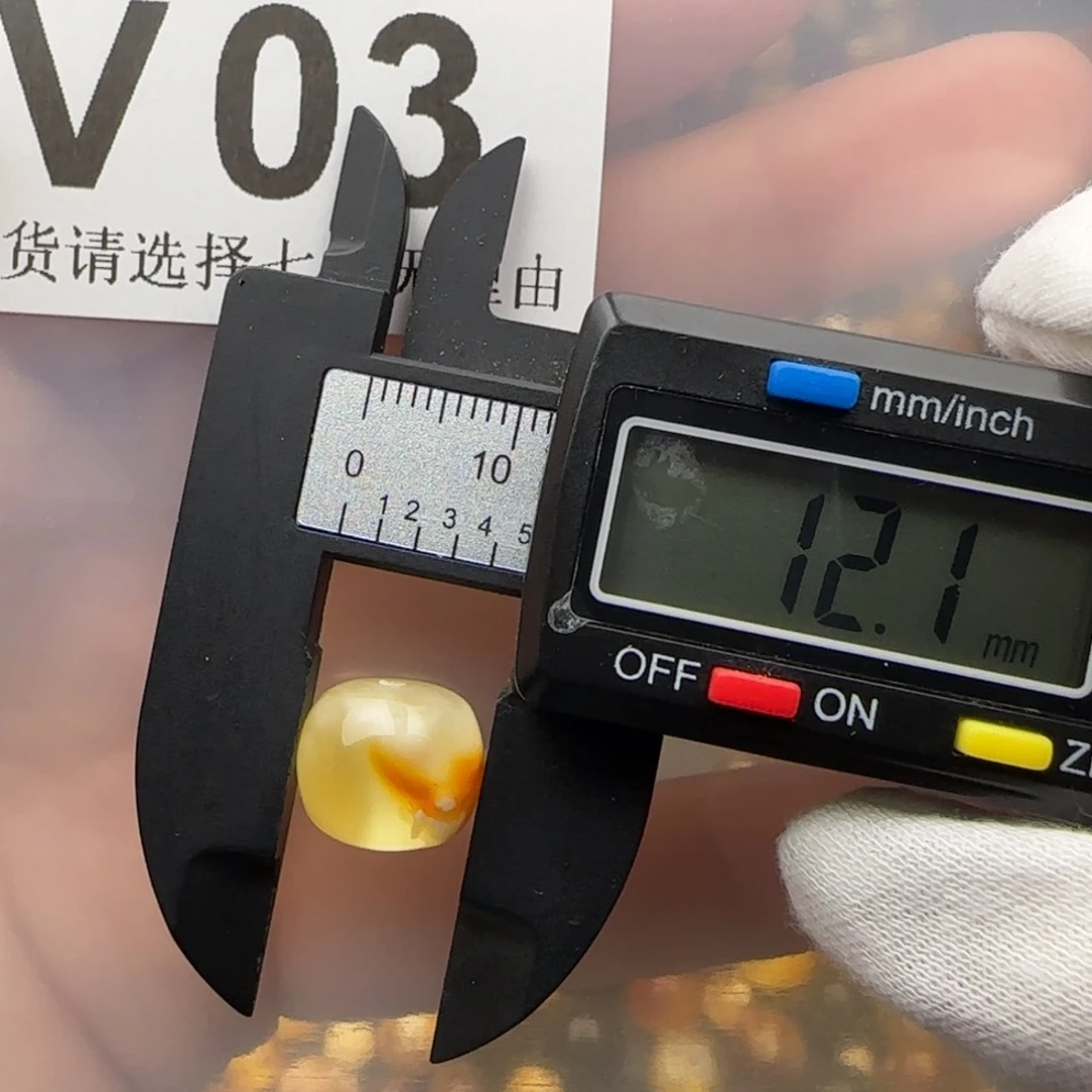 琥珀裸石未镶嵌琥珀蜜蜡