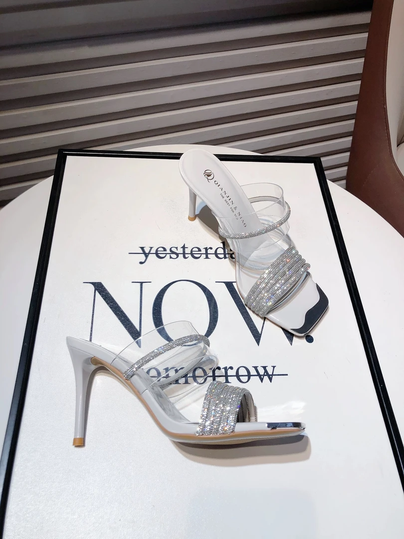 5558-9灰色（9厘米）细跟高跟鞋