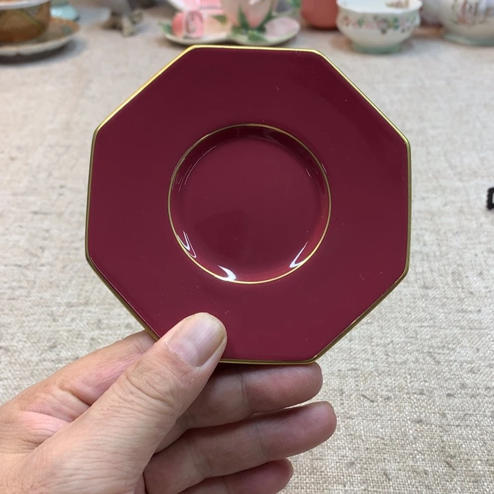 金瓷阁家的美丽瓷器
