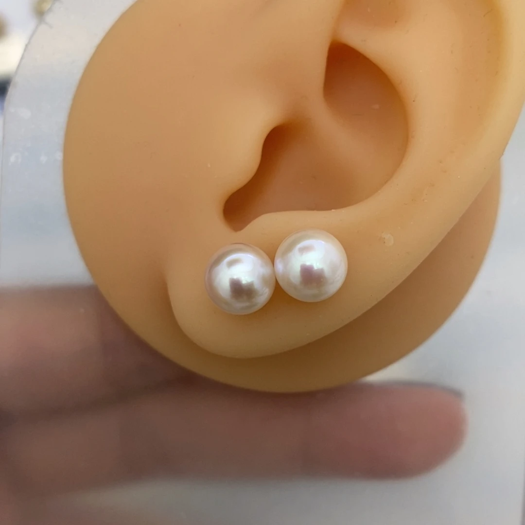 Akoya对珠未镶嵌海水珍珠8-8.5