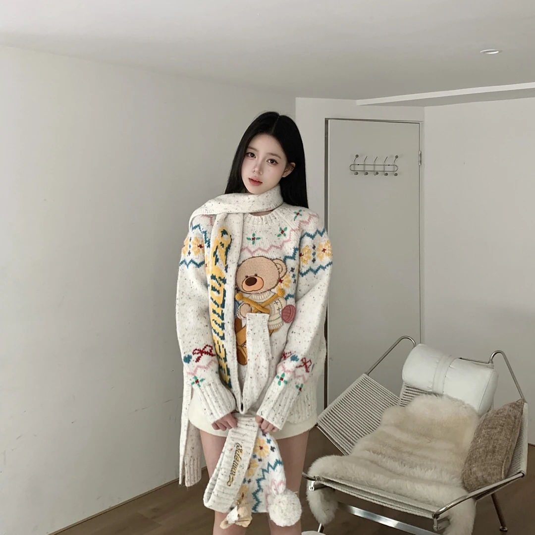 13DE 2025AW 织围巾小熊插画毛衣-2480