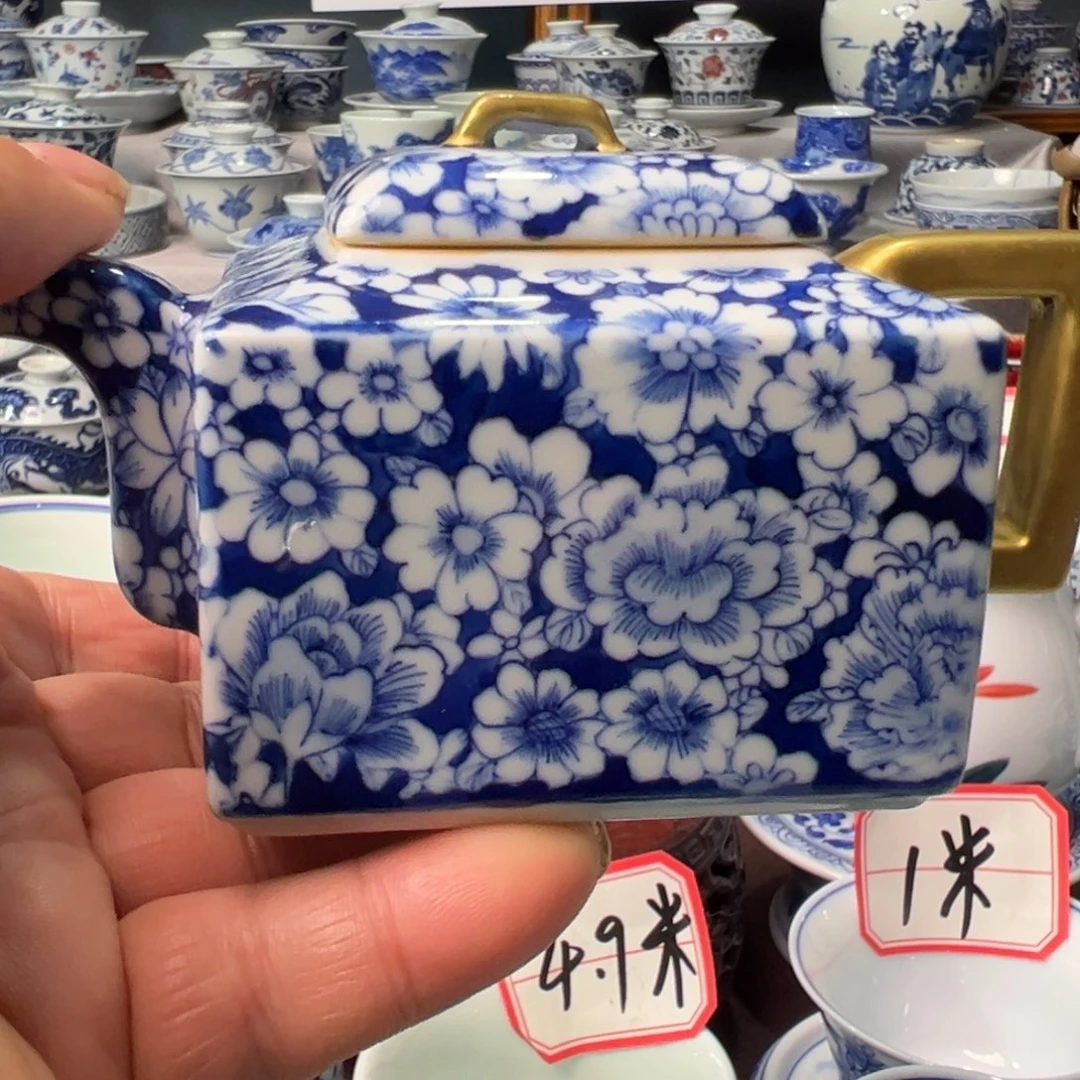 摆件数*景德镇青花瓷器