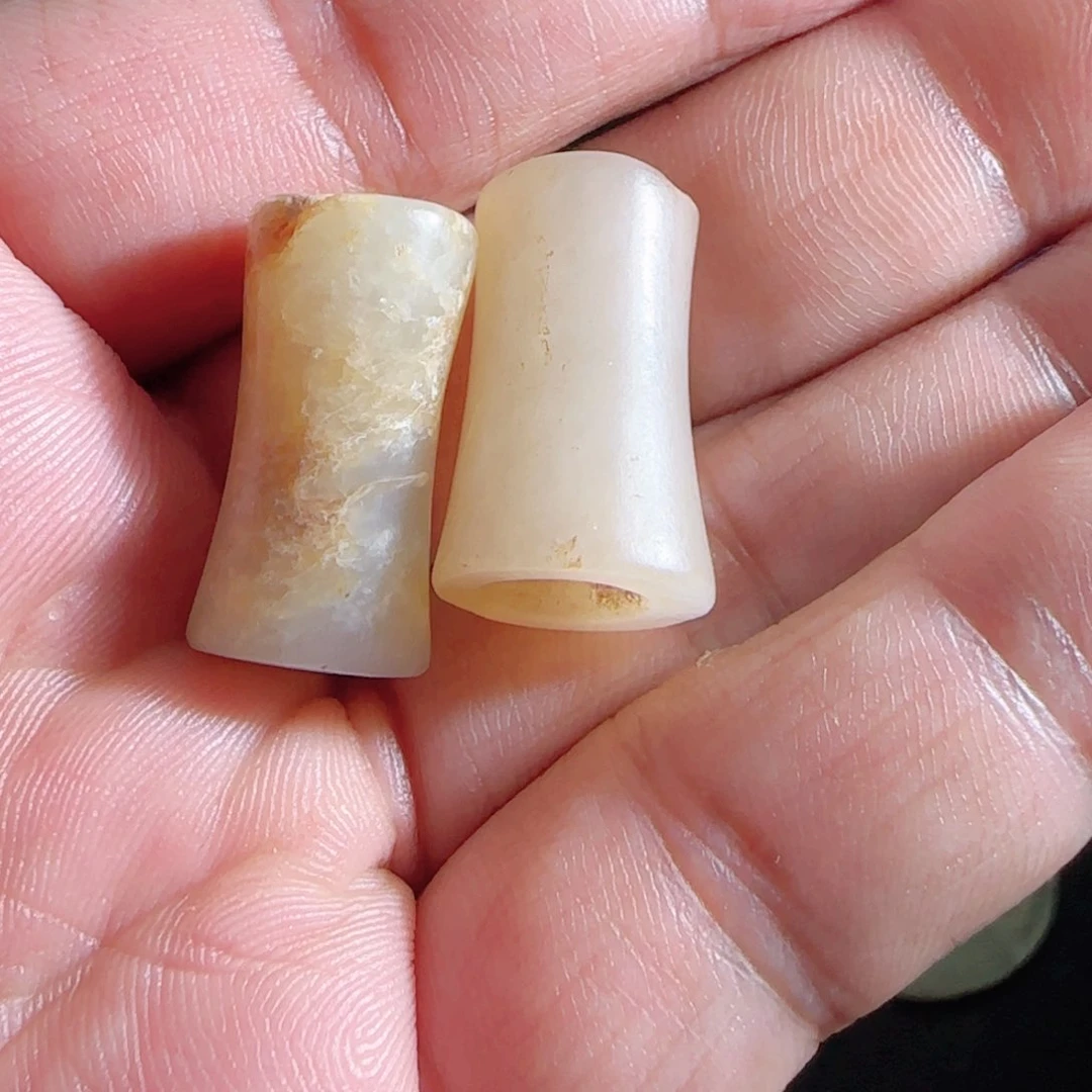 哈***子和田玉（糖玉）未镶嵌挂件