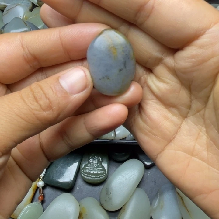未镶嵌和田玉珠宝半成品