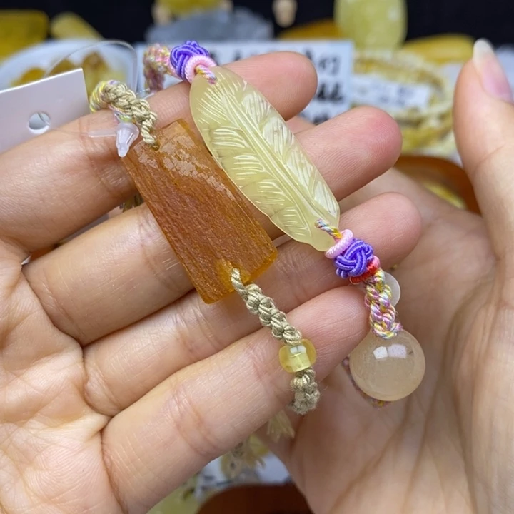 海****裸石蜜蜡未镶嵌瑕疵