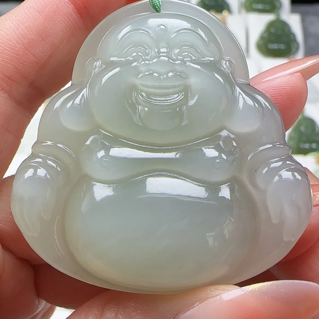 和田玉未镶嵌吊坠(赠链)