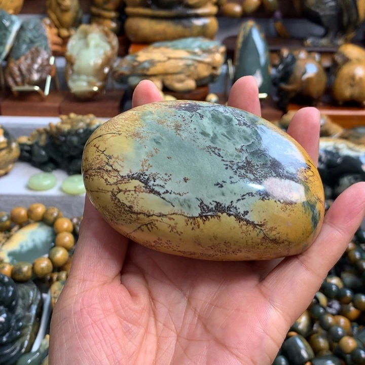 岫岩河磨玉（透闪石质玉）手把件未镶嵌?**?