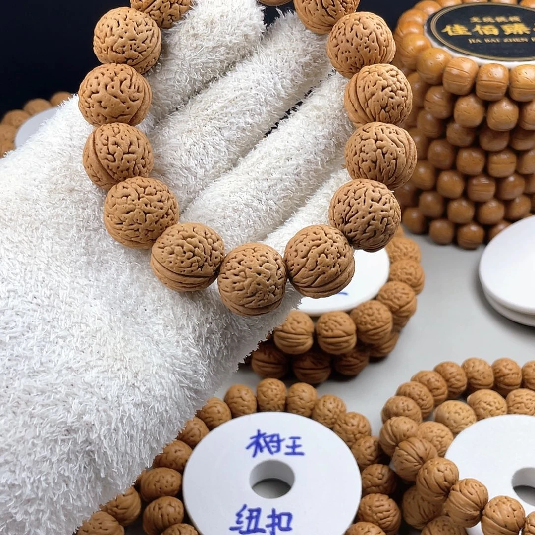 吊坠桃核大个桃核