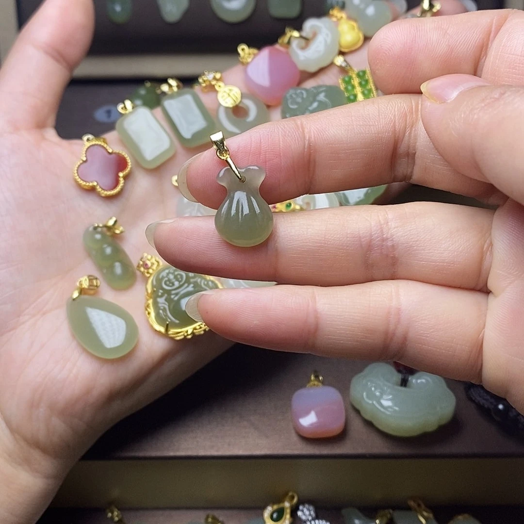 和田玉颈饰银S925镶嵌