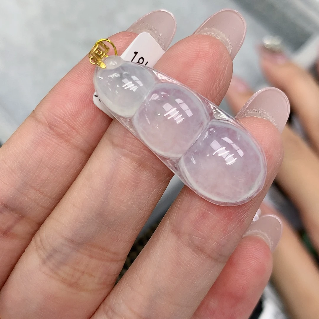 颈饰18K金镶嵌翡翠