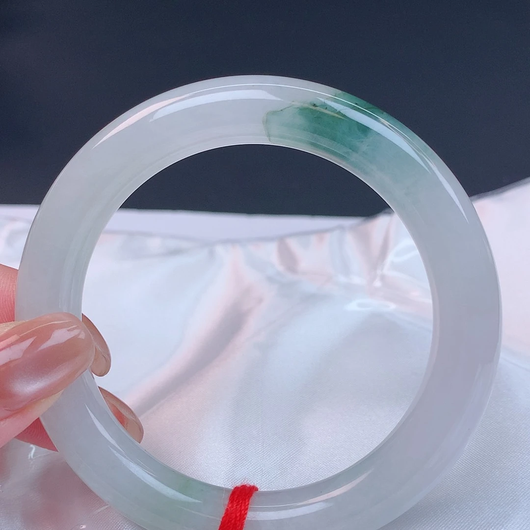 【闪购商品】未镶嵌手镯翡翠56