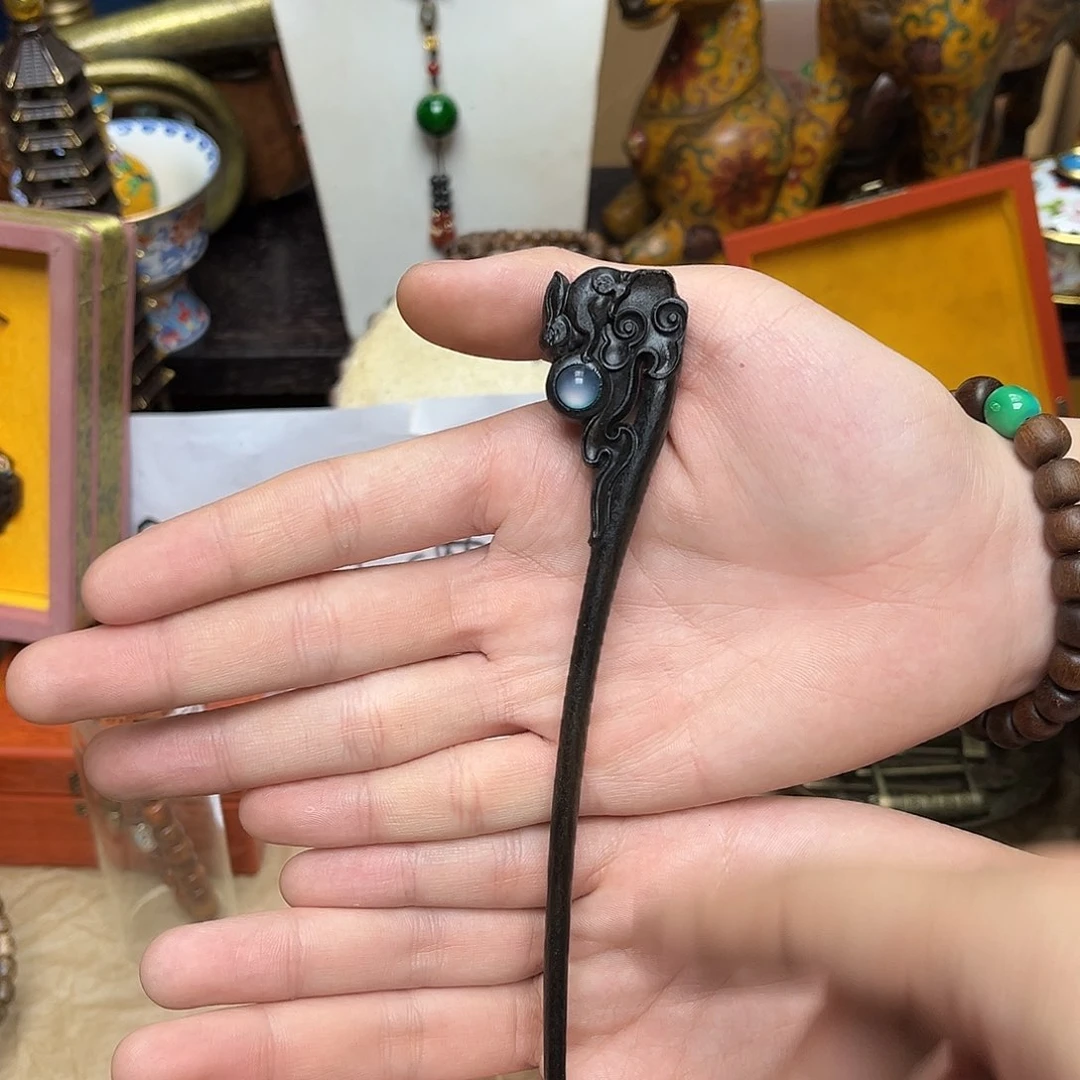 大叶紫檀（黑酸枝木类）