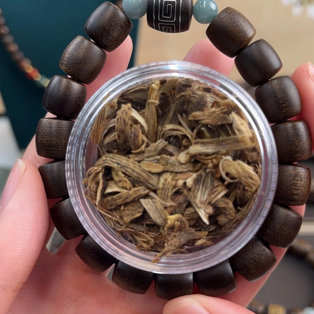 沉香碎屑沉香10mm越南芽庄玉化白奇楠沉水