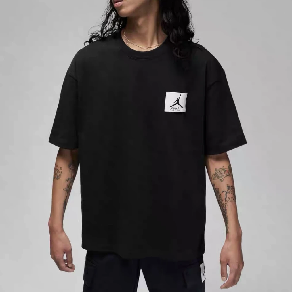 Air Jordan Essential 男子宽松舒适纯棉短袖DZ7314-010