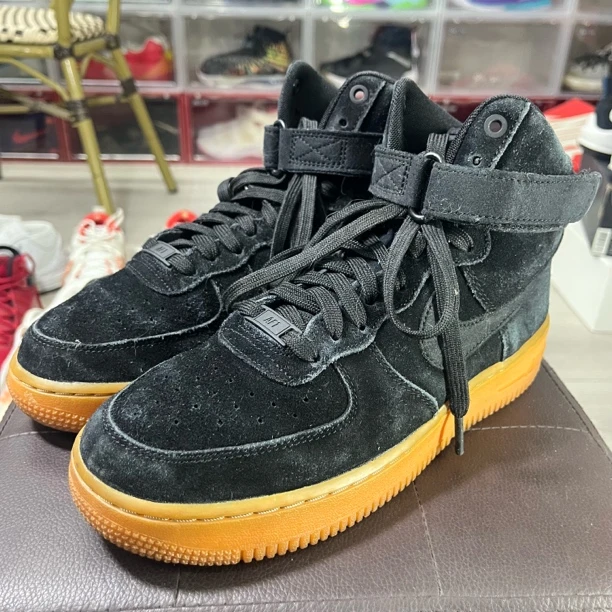 40码/空军一号/麂皮/黑生胶/高帮板鞋/黑棕/鞋底轻微磨损
