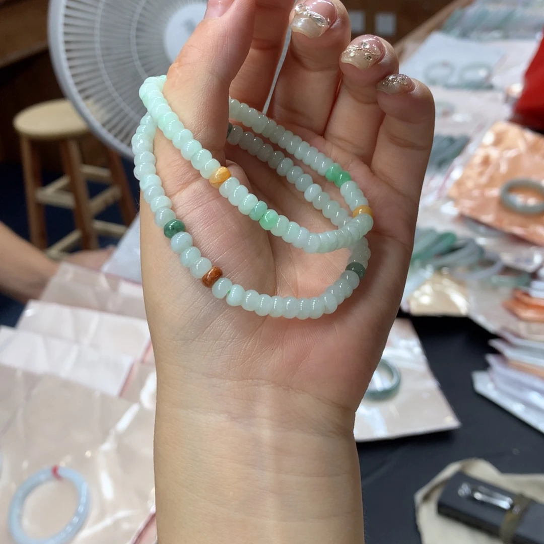 未镶嵌手链翡翠多样性发1