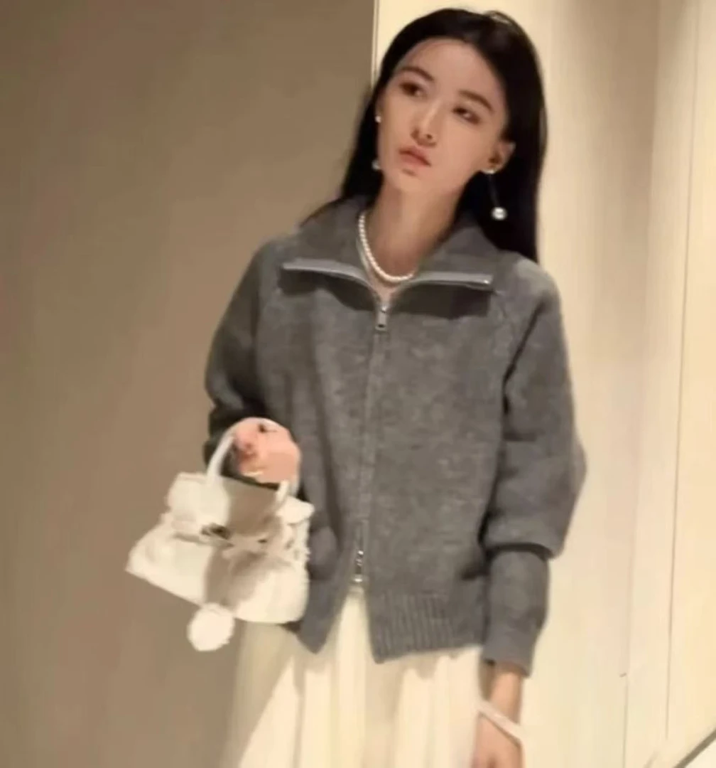 L1881温柔风高领拉链软糯毛衣外套女秋季韩系ins外穿针织开衫