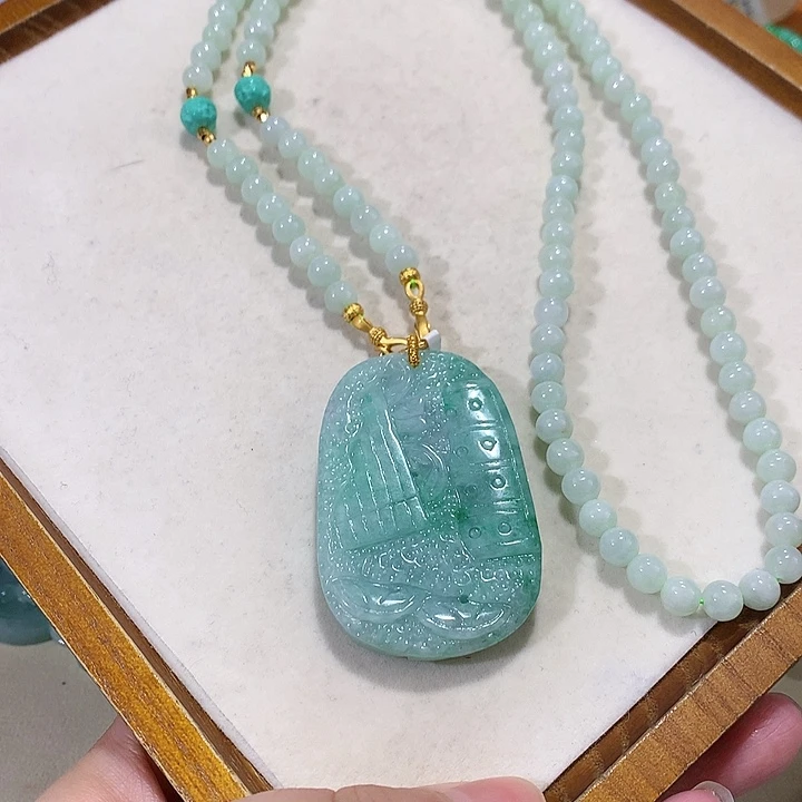 翡翠未镶嵌颈饰翡翠吊坠