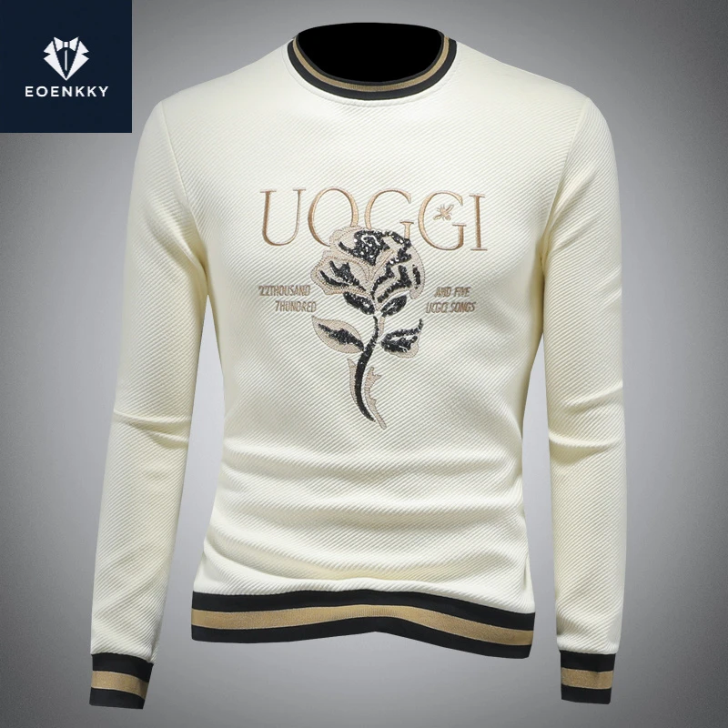 EOENKKY秋冬装刺绣卫衣男圆领套头打底男装修身百搭刺绣条纹长袖